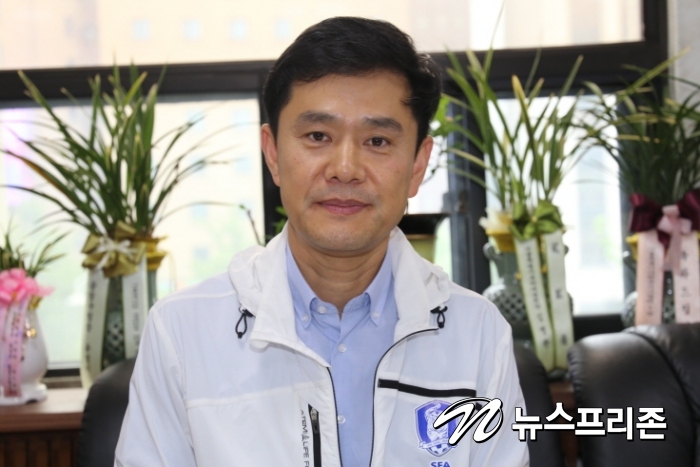 [10대 서울시의회 1년 결산] 서윤기 운영위원회 위원장 인터뷰