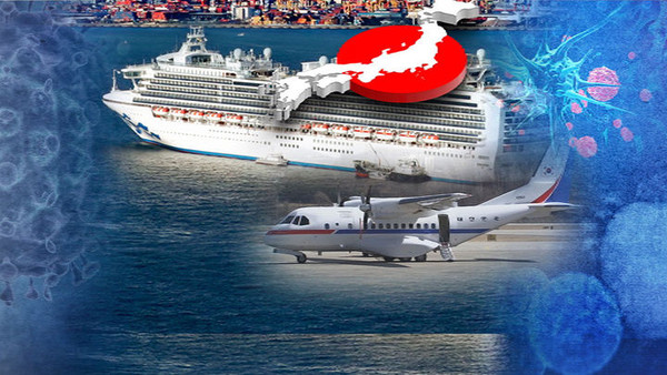 일본 요코하마항에 강제 정박하고 있는 '다이아몬드 프린세스'호와 대통령 전용기 공군3호기. SBS 이미지
