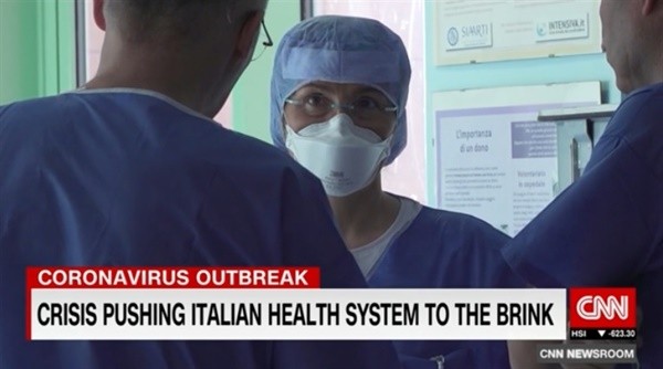 이탈리아의 코로나19 피해 확산을 보도하는 CNN 뉴스 갈무리.