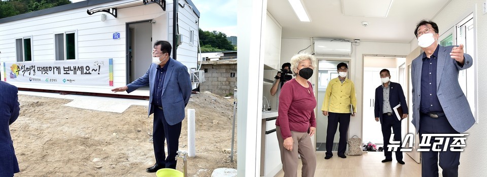 이상천 시장이 수해민 임시주택을 살펴보고 있다. (사진제공=제천시)