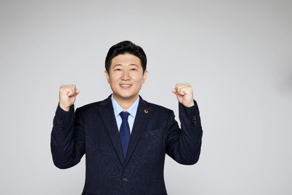 더불어민주당 전국청년당 위원장 선출에 출마한 지석환 의원 ⓒ 지석환 페이스북