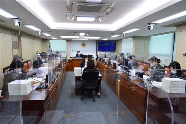 서울시의회 기획경제위원회 ⓒ서울시의회