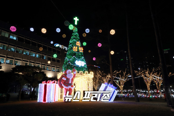 북구청 광장, 크리스마스 트리 점등식 /ⓒ대구시