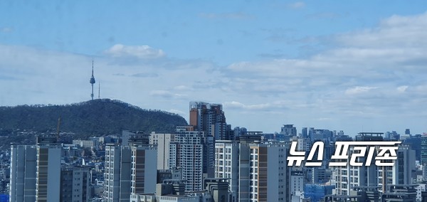 4일 오전 서울 남산이 시원하게 보인 모습