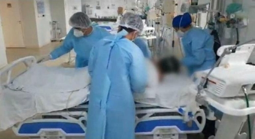 사진: 상파울루 시내 병원 중환자실= 브라질 언론은 미국 워싱턴대 의과대학 보건계량분석연구소(IHME)의 자료를 인용, 6월 말까지 코로나19 사망자가 60만 명에 육박할 가능성이 있다고 보도했다. [브라질 글로부 TV]