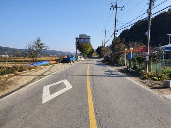 연천군(군수 김광철)은 국지도78호선 옥계~상리 구간 확충사업에 속도를 낸다고 22일 밝혔다. 사진제공=연천군청