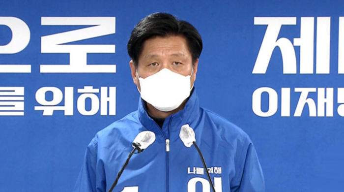 조승래 민주당 선대위 수석대변인이 8일 오후 4시 30분 여의도 당사에서 브리핑을 하고 있다.(사진=연합뉴스)