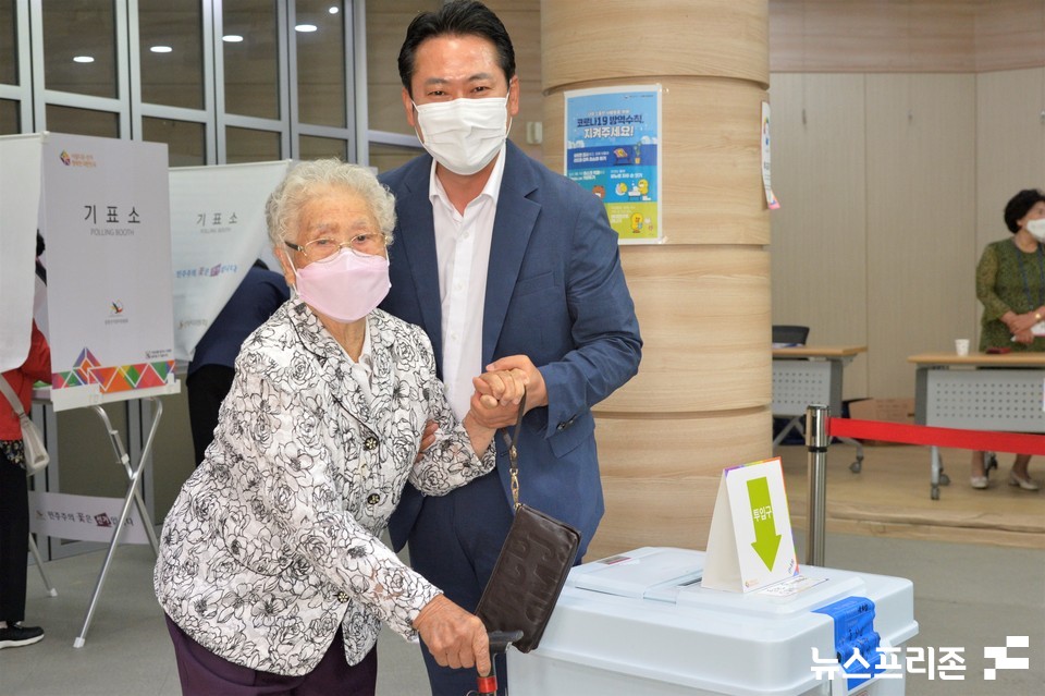 장동혁 보령서천 국회의원 보궐선거 후보가 6.1지방선거 투표를 마쳤다.(사진=박성민기자)