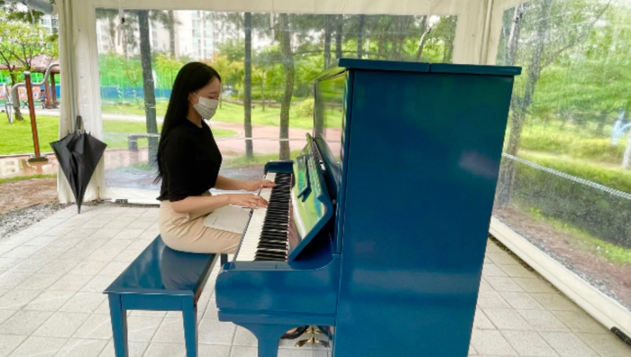 안성시는 공도읍 만정유적공원 내에 피아노를 설치했다.(사진=안성시)