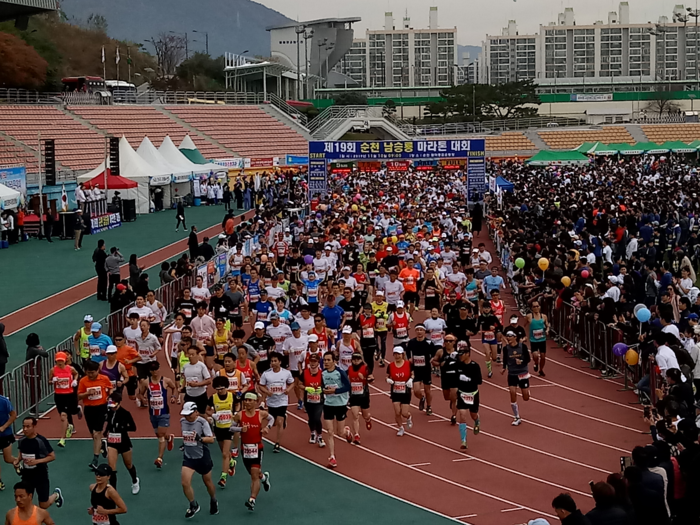 2019년 열렸던 순천남승룡마라톤대회 모습