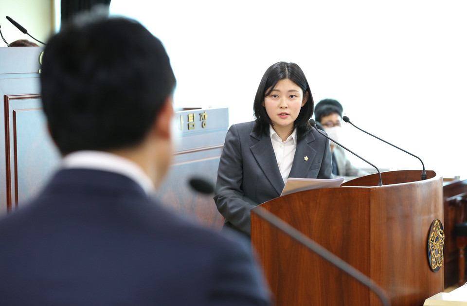 왼쪽부터 박경귀 아산시장, 김미성 아산시의원(사진=김형태 기자).