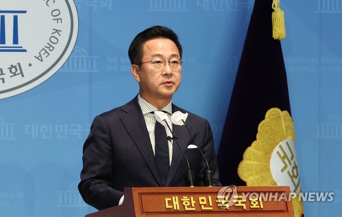 더불어민주당 박성준 대변인