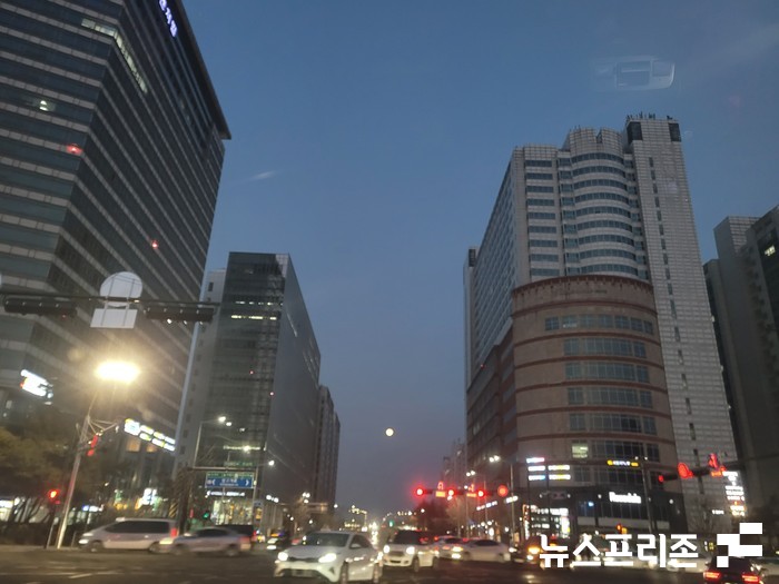 서울시내의 정월대보름 모습