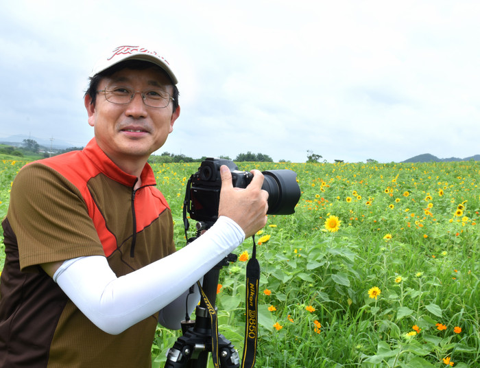 예향 全州 출신의 ‘꽃 전문 고홍곤 포토그래퍼’