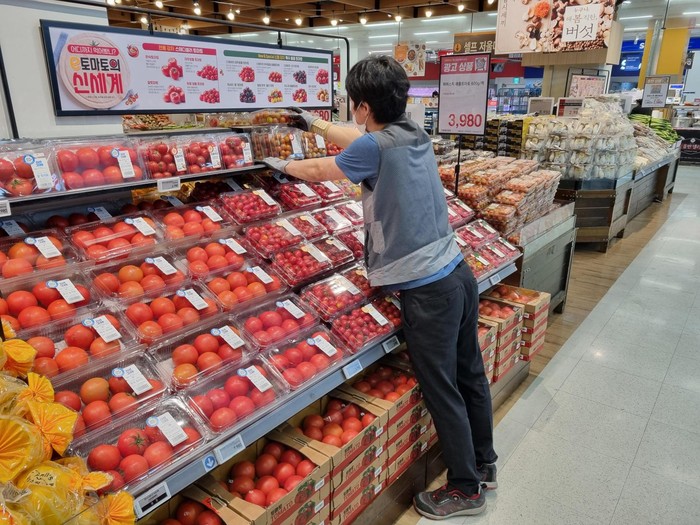 이마트는 토마토 전품목 할인 행사를 진행한다. (사진=이마트)