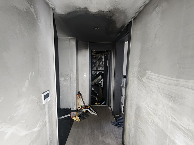 3일 오후 3시 8분쯤 충남 당진시 수청동의 한 고층 아파트에서 불이 나 20분만에 꺼졌다.(사진=당진소방서)