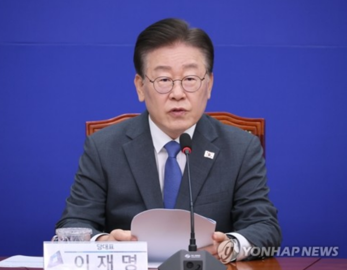 이재명 더불어민주당 대표가 31일, 국회에서 취임 1주년 기자회견을 갖고 있다.(사진=연합뉴스)