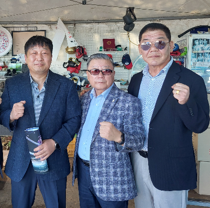 주갑성 대표 박치순회장 권혁봉 (주)토브 이노베이션 대표(우측)