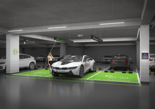 LG유플러스와 (주)한화 건설부문은 국내 주거환경에 특성화된 천장형 전기차 충전 시스템 공동개발하고, 특허출원을 완료했다고 25일 밝혔다. (자료=LG유플러스)