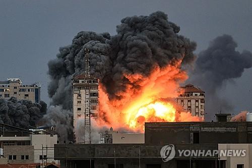 반격 나선 이스라엘의 가자지구 보복 공습[AFP 연합뉴스]
