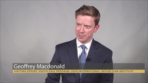 제프리 맥도널드 교수. 미국평화연구소(The United States Institute of Peace) 영상 갈무리