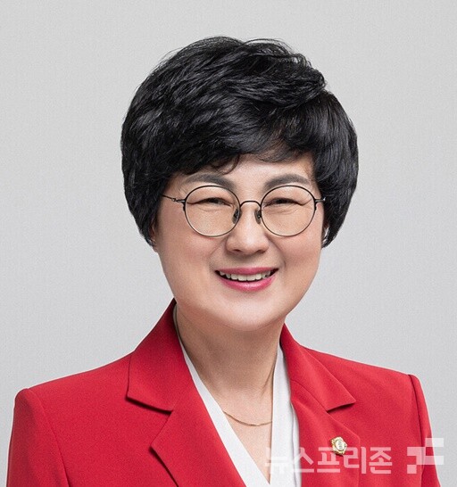 거창군의회 총무위원장 표주숙 군의원.(사진=이도훈 기자)