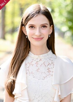 '미스 일본' 대상을 차지한 시노 카롤리나 씨