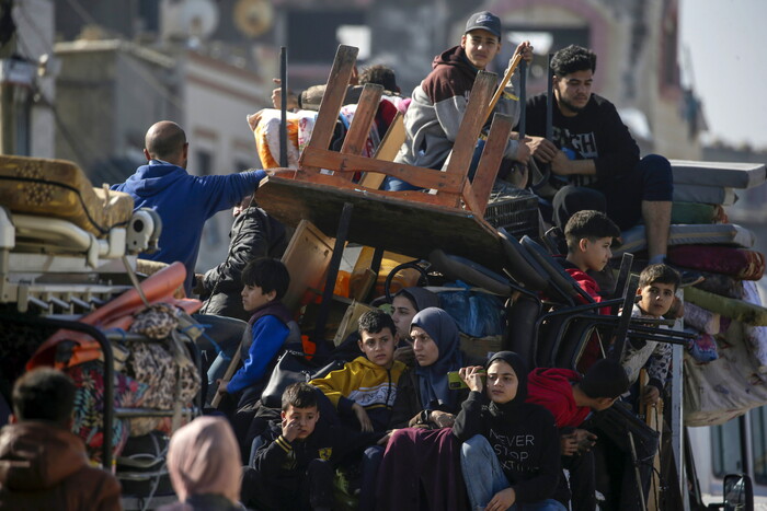 난민촌 떠나는 팔레스타인 주민들(사진=EPA, 연합뉴스)