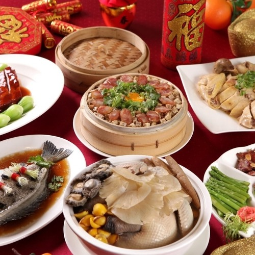 중국의 세찬 음식: 니안예판(草夜半) ⓒ 불러그 갈무리