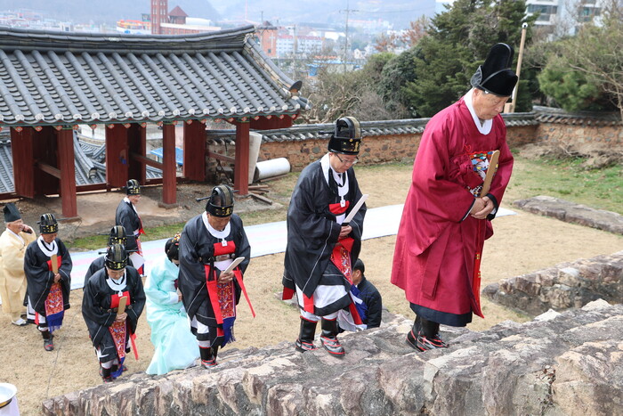 의령군, 향교 춘기석전대제 봉행