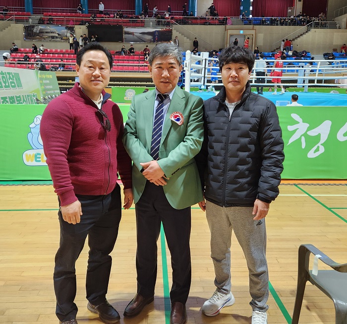 홍성민 SM대표 이현주 이사 유은상 강사(우측)