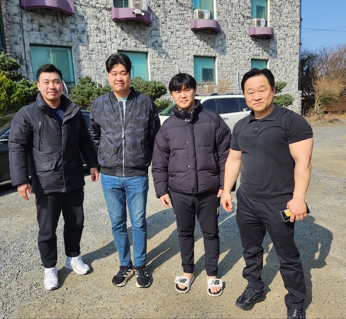 장상현 서울체고 감독 김중연 국민대감독 서윤복 서울체고 강사 홍설민sm대표 우측