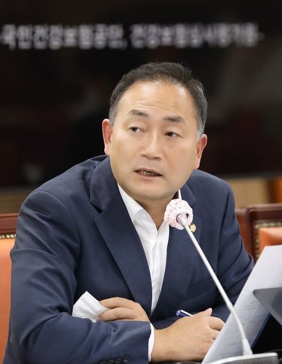 더불어민주당 목포시 김원이 의원이 정부의 전남권 의대 설치 추진 약속에  환영의 입장을 밝혔다.(사진=김원이 의원 사무실)