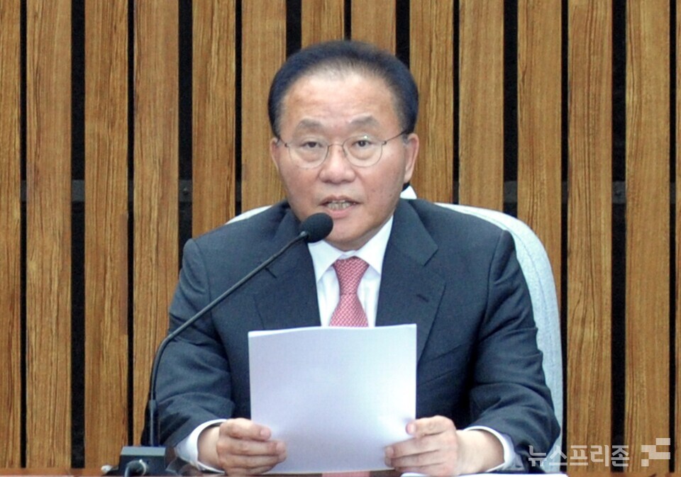 윤재옥 국민의힘 원내대표가 30일 서울 여의도 국회에서 열린 원내대책회의에서 발언하고 있다. (사진=김정현 기자)