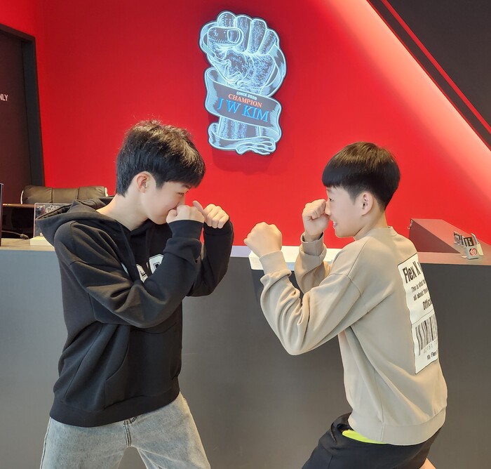 세종시 대표선수 김정윤과 이준호(우측)