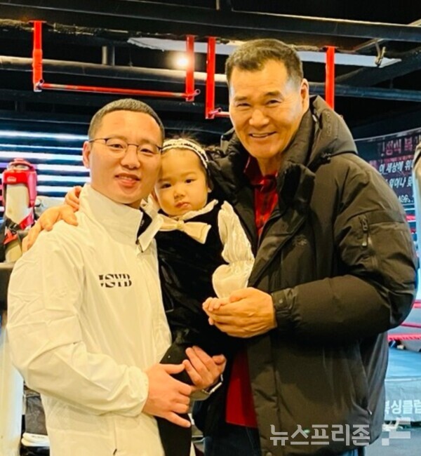 진정식 강사와 신준섭 남원시청감독