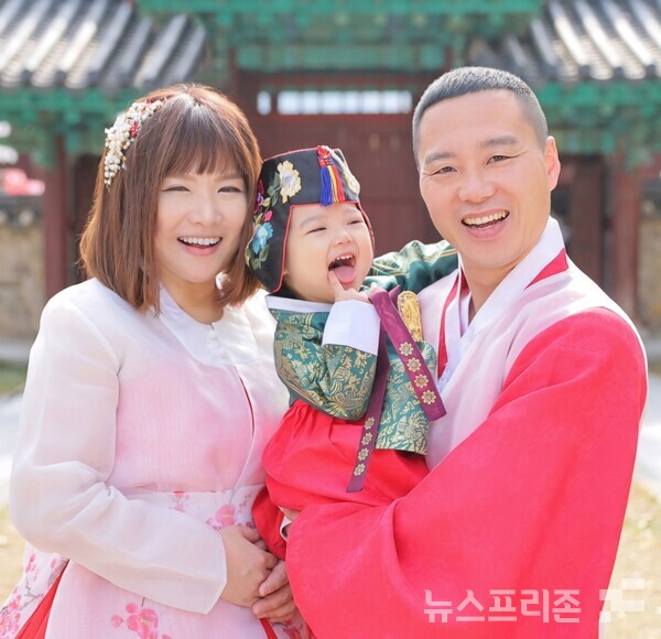 진정식 복싱강사 가족사진.