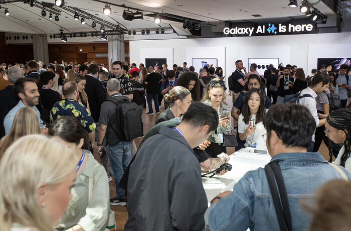 갤럭시 Z 폴드6·Z 플립6 체험존 현장 사진=삼성전자