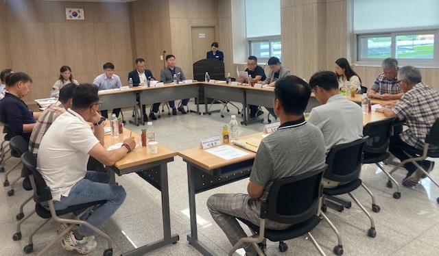 2024년산 공공비축미곡 가루쌀 매입 추진 업무협의회.(사진=고성군)