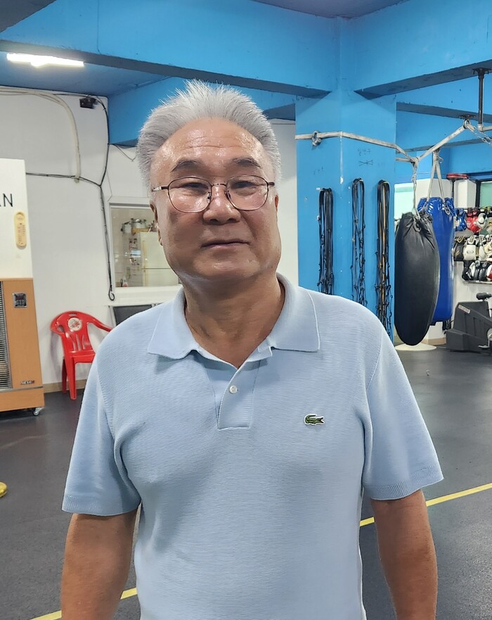 수원복싱체육관에서 만난 유흥석관장