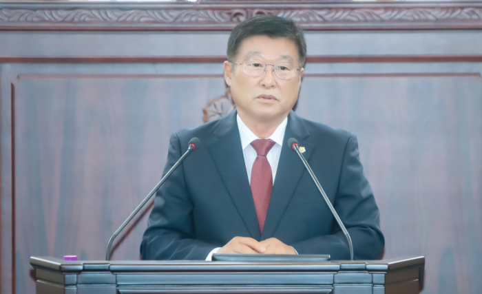 화성시의회 오문섭 의원은 12일 열린 제235회 임시회 제2차 본회의에서 화성시 동부권역 아동·청소년 정신건강복지센터 분소 설치의 필요성을 강조하며 5분 발언을 진행했다.(사진=화성시의회)