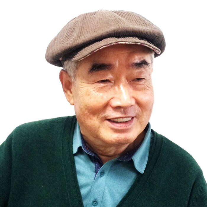 증조부의 유산을 계승 발전시켜 조선말 사대부 27인의 편지를 한데 묶어 국역 출간한소정 안재식 작가의 모습. (사진=저자)