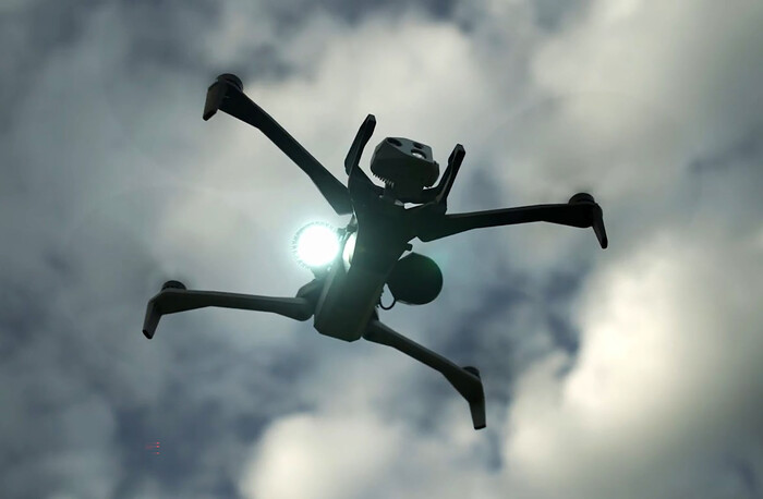 스카이디오의 최신 드론 X10의 비행 모습. (사진=스카이디오 홈페이지 갈무리)