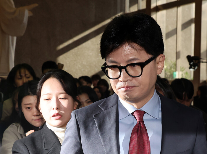 한동훈 국민의힘 대표가 9일 서울 여의도 국회에서 열린 국민의힘 비상의원총회에 참석하고 있다. (사진=연합뉴스)