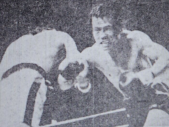 류 소리마치와 대결하는 조민선수(우측).