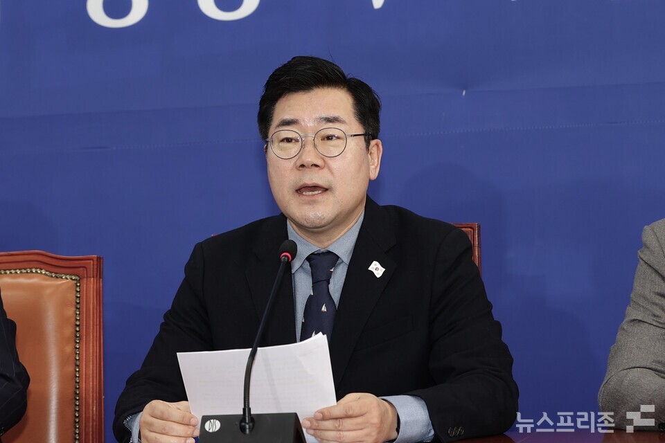 박찬대 더불어민주당 원내대표가 26일 서울 여의도 국회에서 열린 정책조정회의에서 발언하고 있다. (사진=김정현 기자)