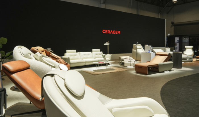 CES 컨벤션센터에 마련된 세라젬 전시관. 오른쪽 끝에 '메디케어 베드 2.0'이 놓여 있다. (사진=세라젬 제공)