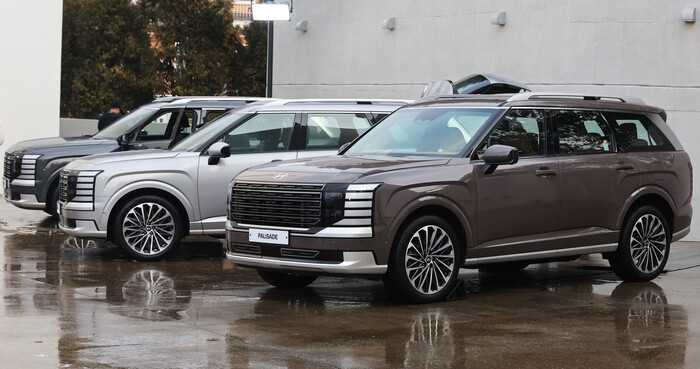 팰리세이드 완전 변경 모델 '디 올 뉴 팰리세이드'의 색상별 차량들. (사진=연합뉴스)