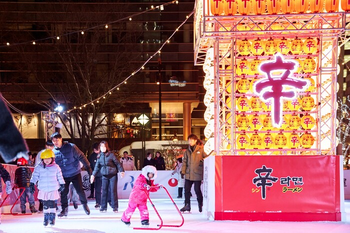 일본 삿포로 눈축제 농심 '신라면 아이스링크' 이미지 (사진=농심)