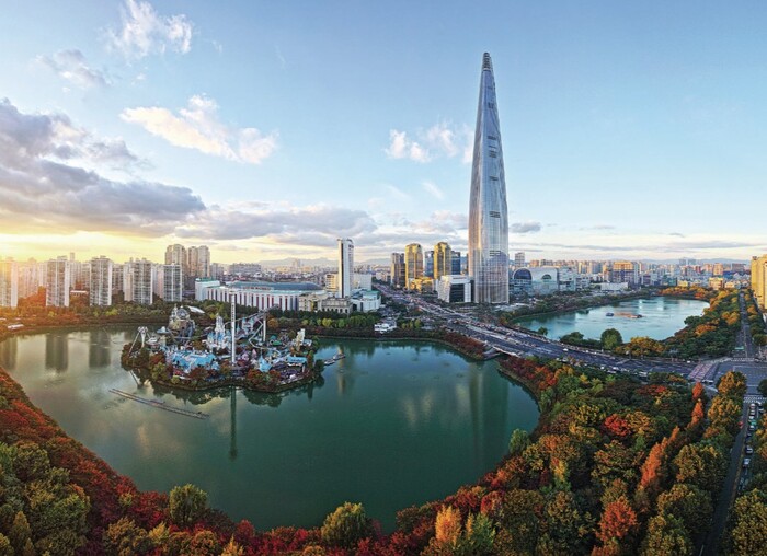 롯데건설이 스마트 건설과 AI 기반 혁신으로 2025년 디지털 전환의 원년을 선언하며 기술·현장 연결 생태계를 본격 가동하고 있다. (사진=롯데건설 제공)